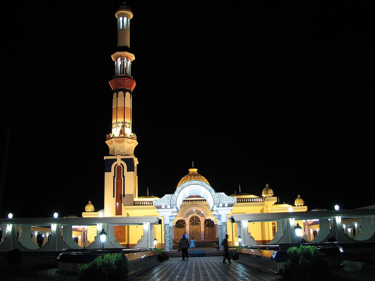 Baitul Aman Guthia Mosque, Barishal