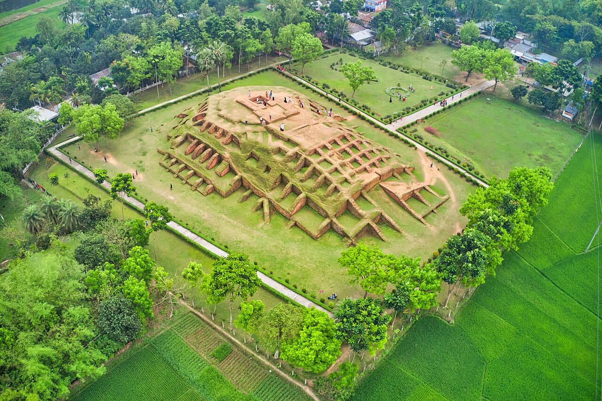 Gokul Medh (Behula's bridal chamber), Bogura