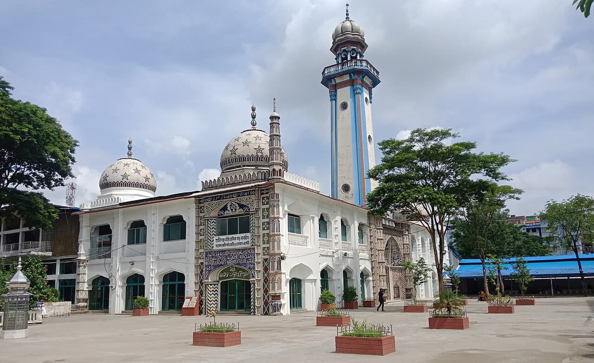 Hajiganj Historic Boro Jami Mosque, Chandpur