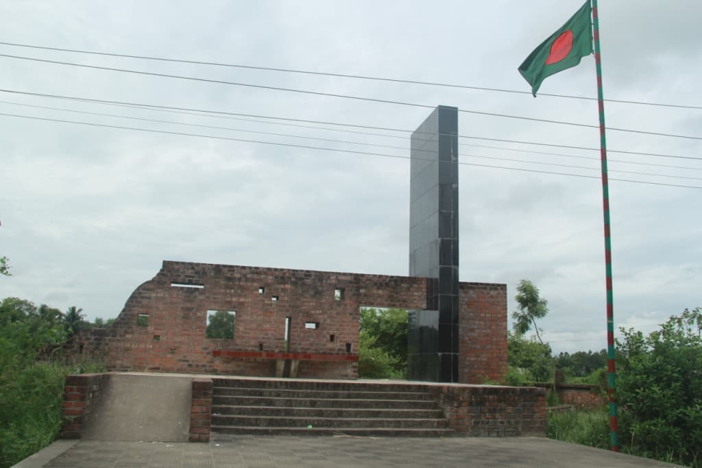 Chuknagar Genocide Memorial, Khulna