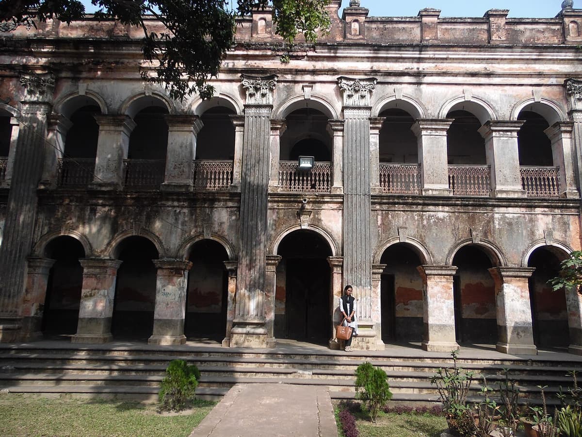 Baliati Palace, Manikganj