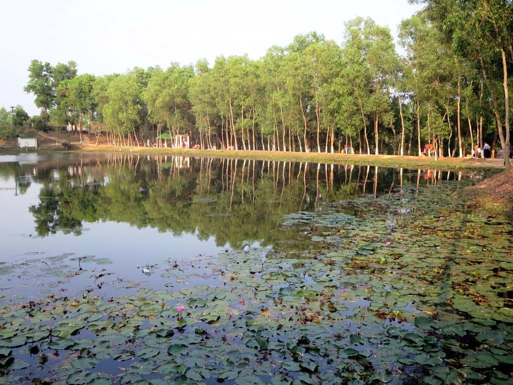 Madhabpur Lake, Moulvibazar