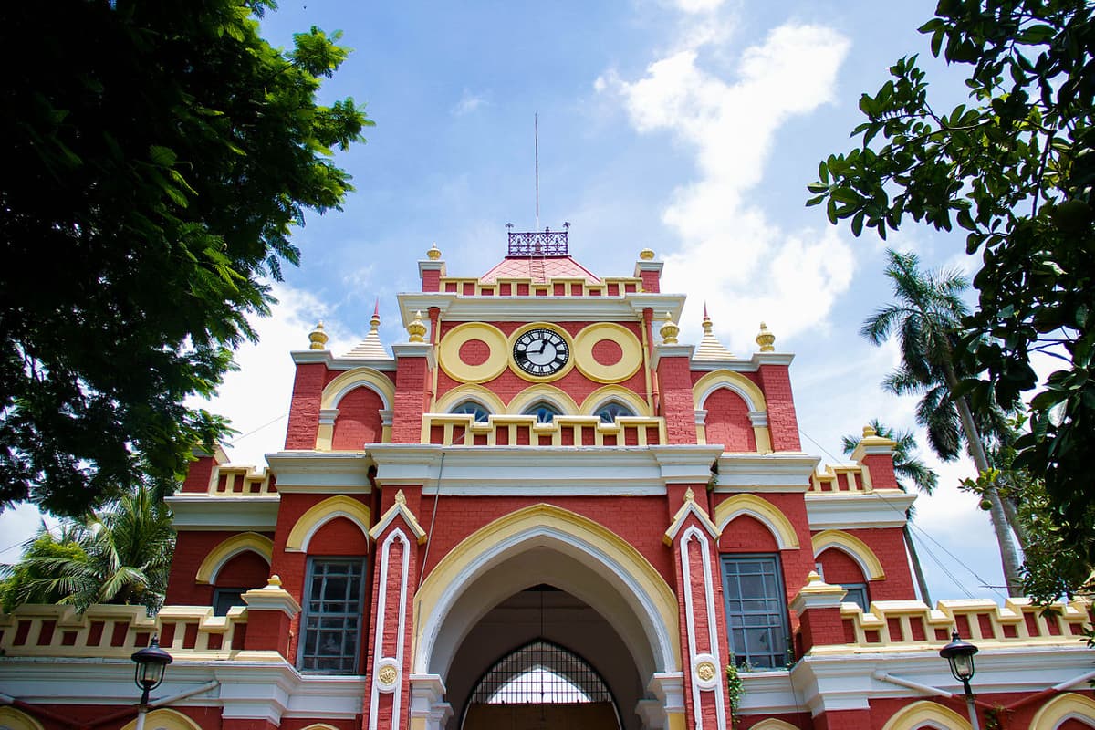 Uttara Ganabhaban (Dighapatia Rajbari), Natore