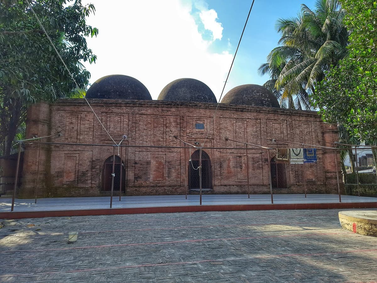 Chatmohar Shahi Mosque, Pabna
