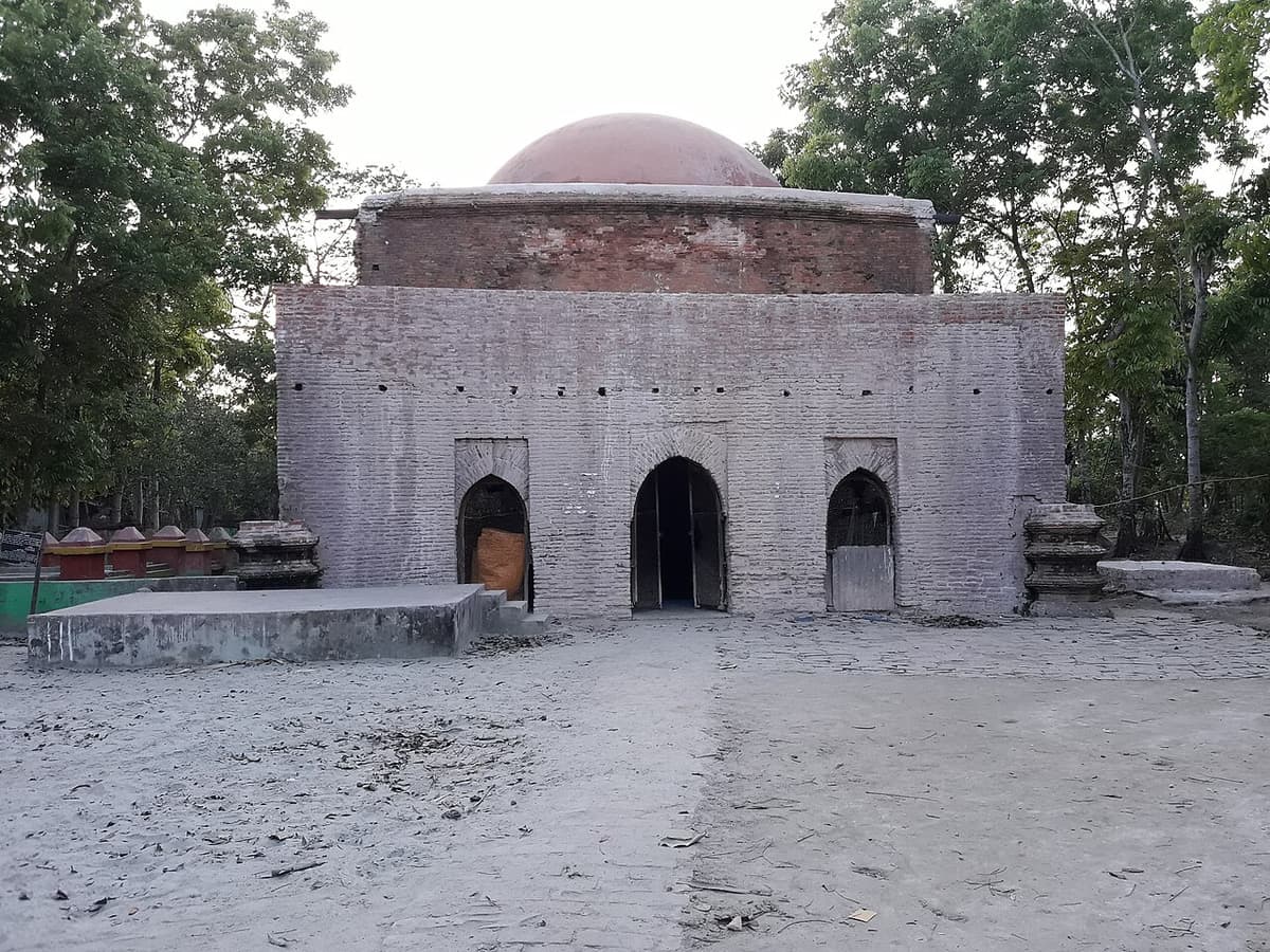 Majidbaria Shahi Mosque, Patuakhali