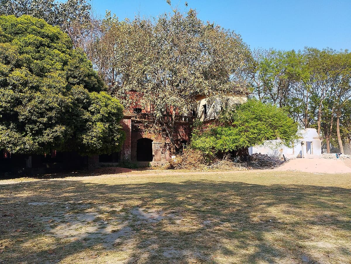 Rajbari High School Red Building, Rajbari