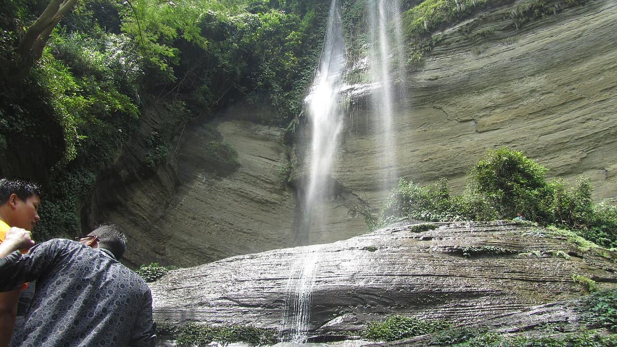 Shuvolong Waterfall, Rangamati