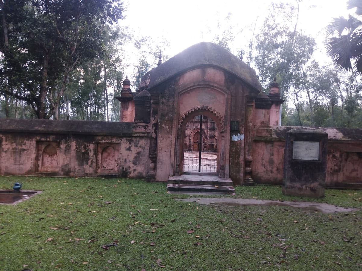 Mithapukur Shahi Mosque, Rangpur