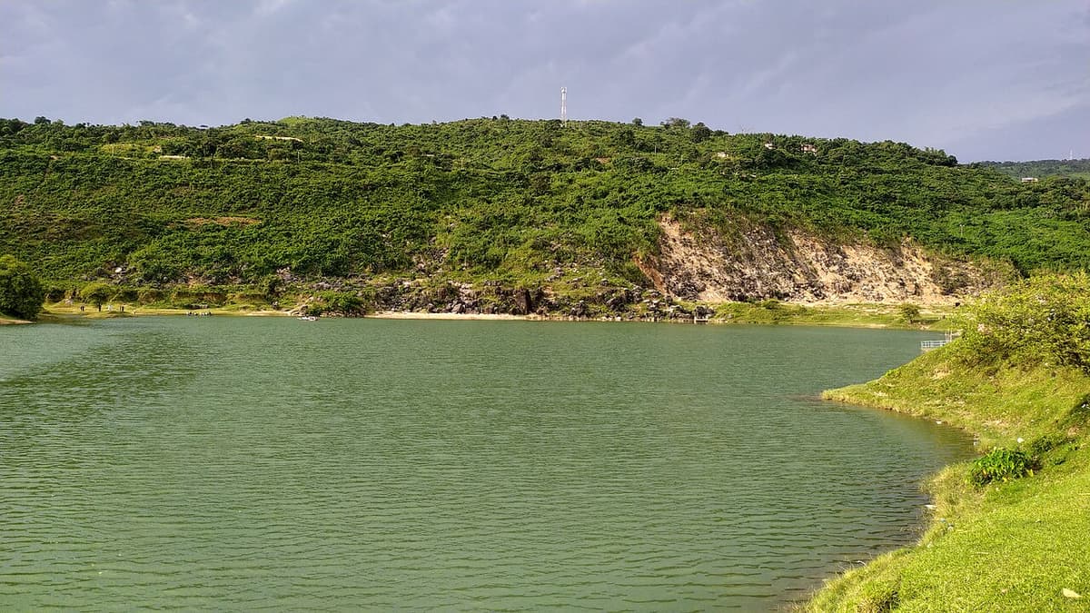 Niladri Lake, Sunamganj