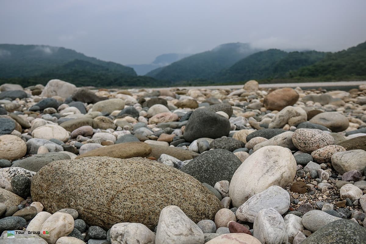 Bholaganj Sada Pathor, Sylhet